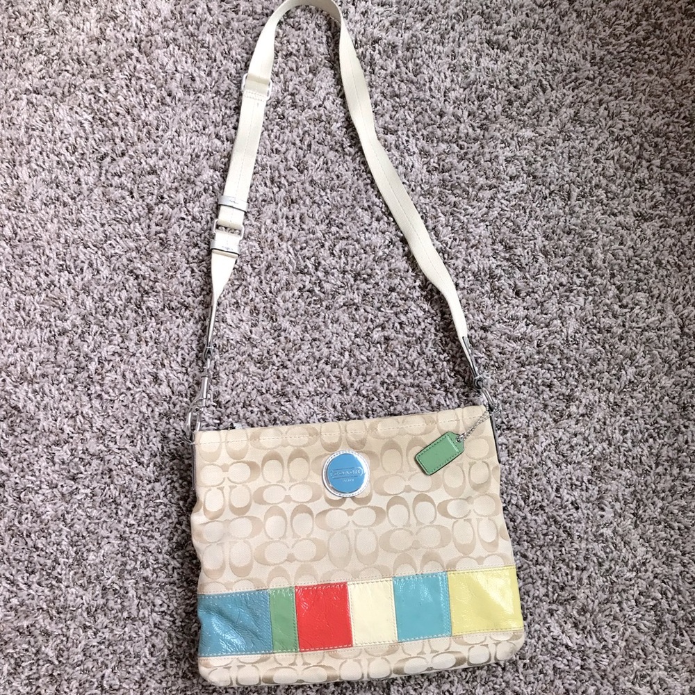 💯 COACH crossbody bag 🔶